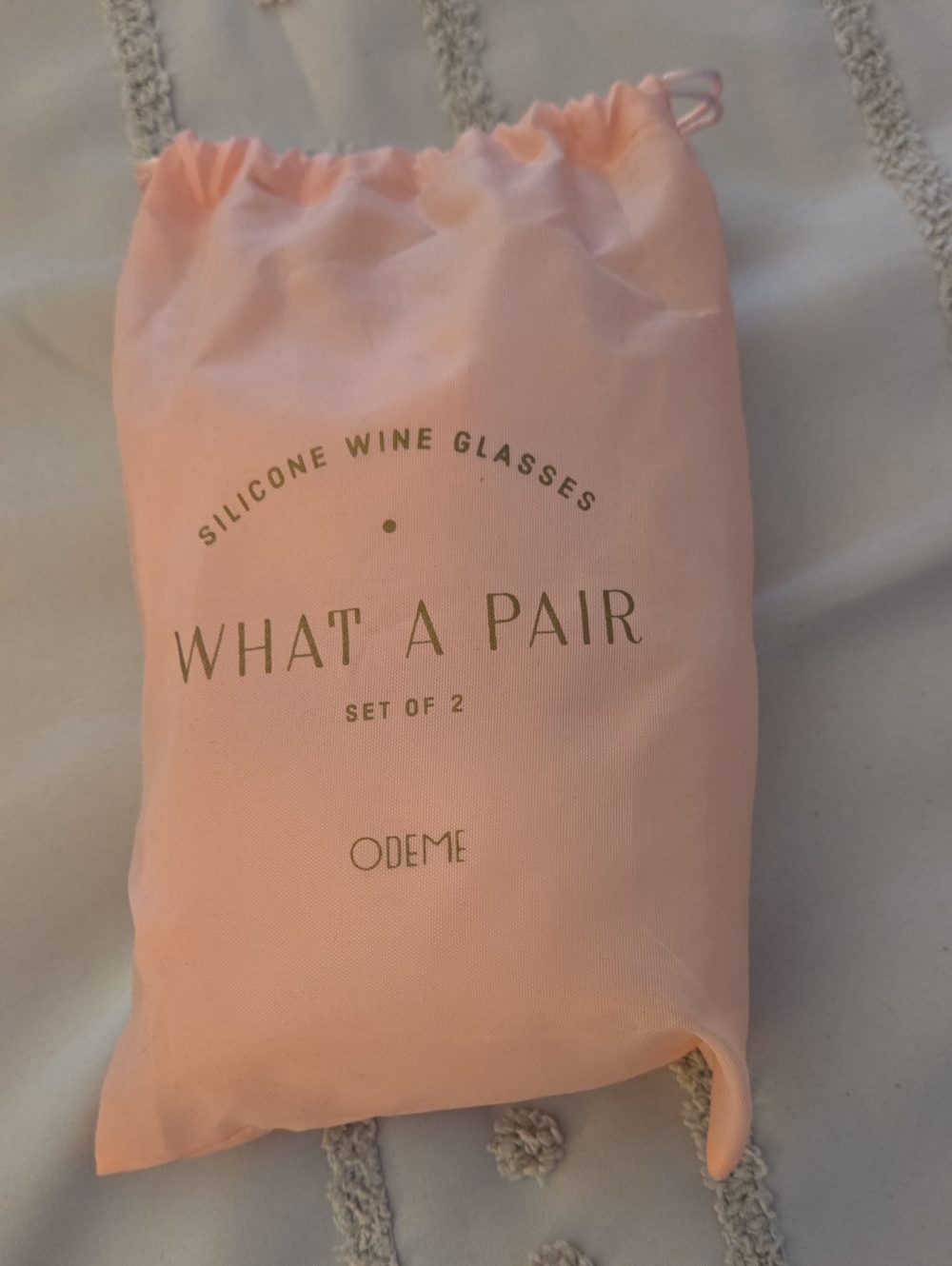 Odeme Pink Silicone Wine Glasses with Gold Lettering Pouch